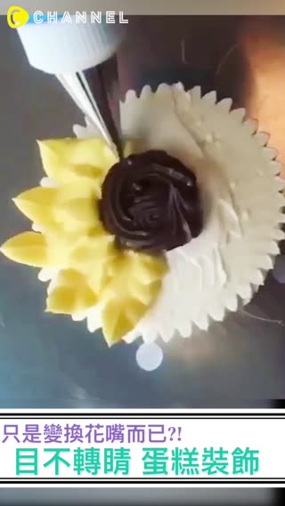 看到最後都目不轉睛！超Cute的花朵蛋糕