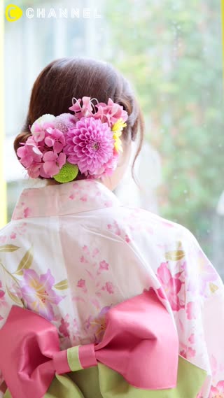 一生の思い出を華やかに。生花を使ったフラワーへアアクセサリー