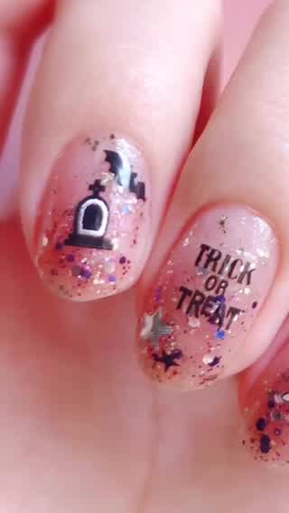 All100均アイテムで♡クリアグリッターハロウィンネイル