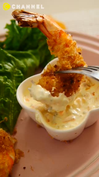 簡単な裏技でヘルシーに★夏に嬉しい♡揚げないエビフライ♪