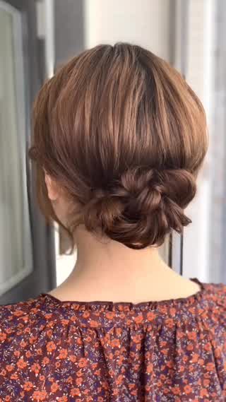 こだわりシニヨンアレンジ❣️❣️