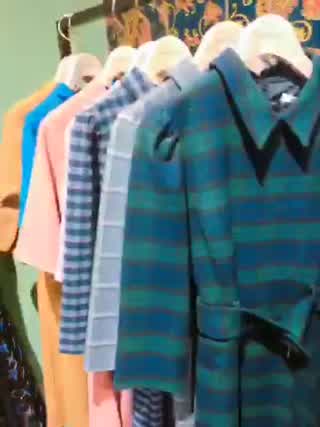 秋冬はエッヂの効いたデザインが多め？！REDYAZELの展示会に初潜入！