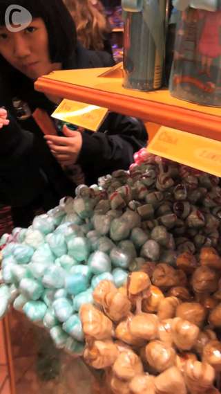 TEMPURA KIDZフランスツアー！パリで可愛いお菓子屋さんを発見3