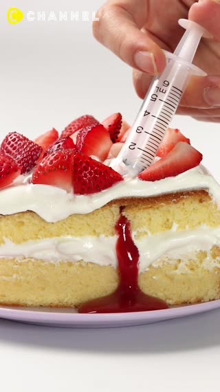 How to: Overflowing “Injection” Cake 😋💉