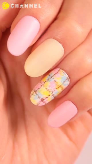 將蠟筆應用在指甲彩繪上！