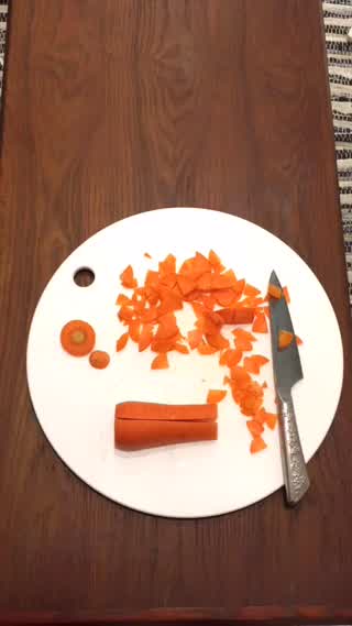 Cutting Carrots