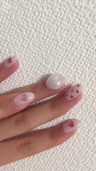 宮島るりかのいちご便り～ネイル～