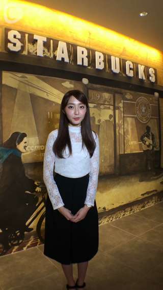 スタバ試飲会に美女が潜入!  新商品は香り高いフルーツティ♡