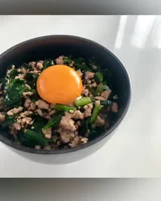 簡単！元気！ニラのスタミナ丼