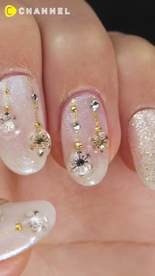 Drops of Snow🌨Nail Art