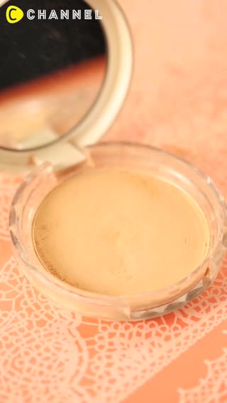 How to fix broken powder makeup