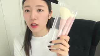 アイシャドウのチップとブラシの発色比較