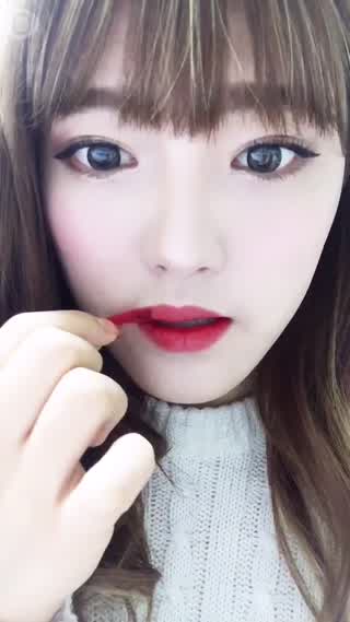 落ちないリップ！韓国で話題のちょっと変わったコスメのご紹介