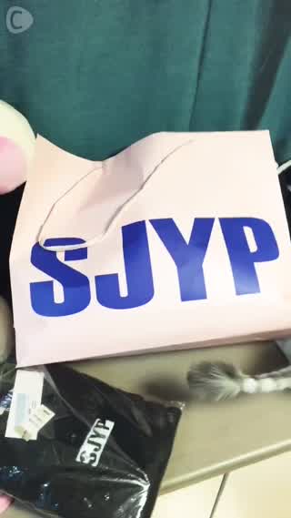 Hyundai Department Store in Apgujung!