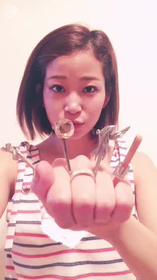 簡単、夏アップヘア！