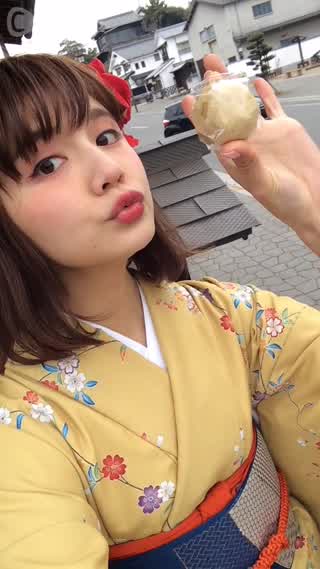 大分県松山堂にて、味噌饅頭を食べました！