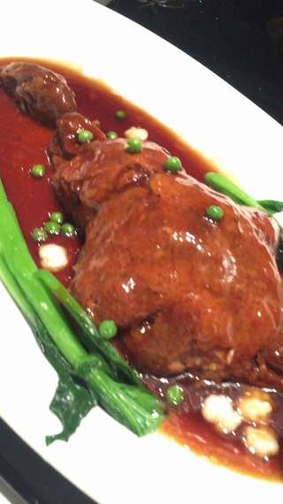 レトロすぎるレストラン、上海一号で上海料理を堪能！