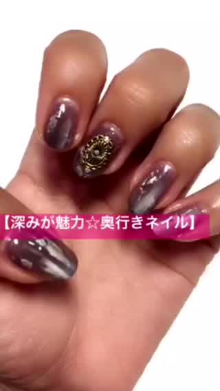 ネイルパーツを使ったセルフネイル！深みが魅力の奥行きネイル