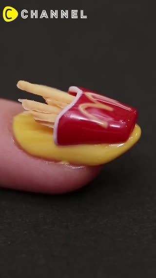 Kentang, burger, dan apple ie yang lezat