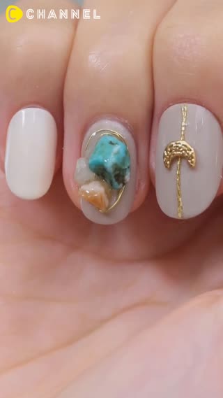 リアルな天然石を使った今期トレンド♡ワイヤーネイル