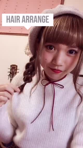 ベレー帽に合うヘアアレンジ！《三つ編みツイスト》