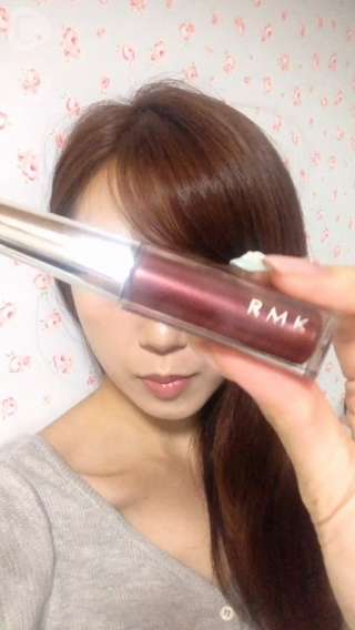 夏メイクに必須！RMKカラーアイライナーをお試し！
