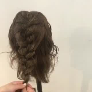 これができればアレンジも自由自在基本の編み込み方法