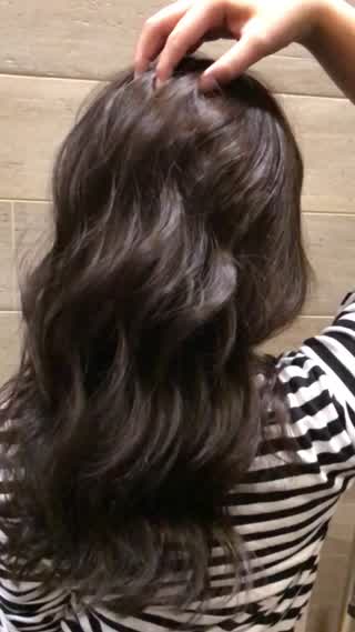 マネしたい！外国人風グレージュ 透ける柔らかい髪