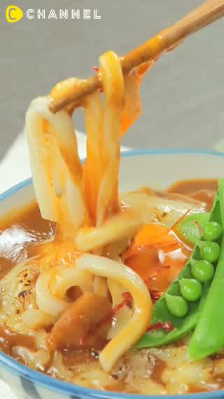 余ったカレーでつくる！簡単焼きチーズうどん