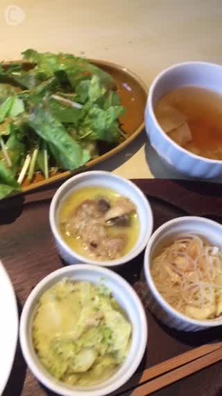 アンティークな内装に一目惚れ！女子会におすすめの表参道カフェ♪