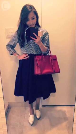 春のギンガムチェックシャツコーデ