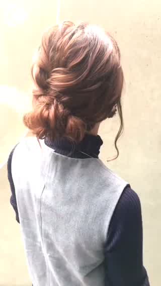 ☆編み込みと三つ編みで作る簡単アレンジ☆