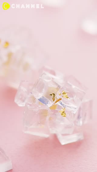 ต่างหูคริสตัลใส เรียบหรูใส่ง่าย