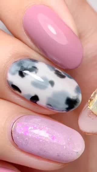 白べっ甲風牛柄ネイル🐄 