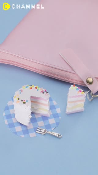 So Dreamy! DIY Mini Rainbow Cake