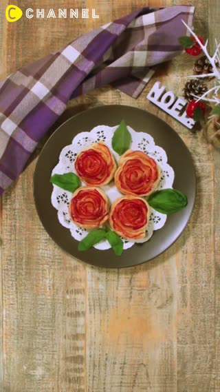 史上最強蘋果系甜點！玫瑰花蘋果派♡