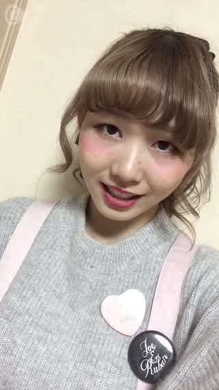 ピンク×グレーコーデ