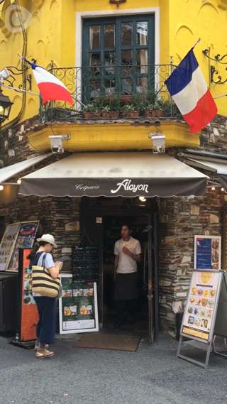 難波にある洋館のような雰囲気の「クレープリー・アルション」でこだわりのランチ♡