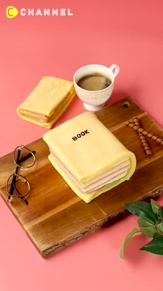 เรนโบเครปเค้ก เสกเป็นหนังสือกินได้