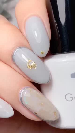 ひと手間でうんと可愛いシェルの埋め込みニュアンスネイル 