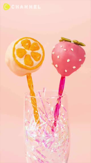 เค้กเสียบไม้ หวานเปรี้ยวทานง่ายพอดีคำ