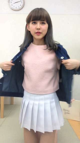 今流行りのテニススカート春コーデ★