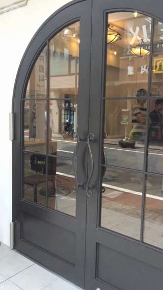 Native-nailing at 【Aloha】a nail salon in