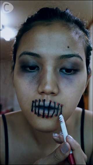 【韓国最新情報】口を縫い合わせたホラーフェイス！