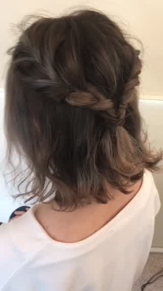 簡単！！ミディアムレングスでの編み込みアレンジ