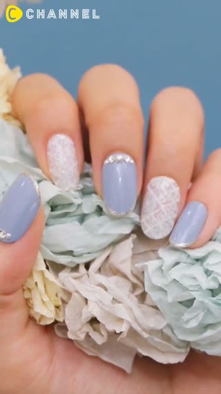 成熟感的潔淨美甲♡優雅蕾絲指彩 