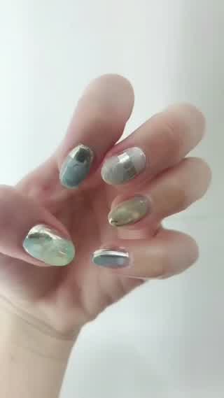 【大理石ネイル×変形ミラー】