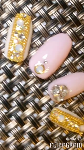 派手ネイルをセルフで！ゴージャスデザイン爪