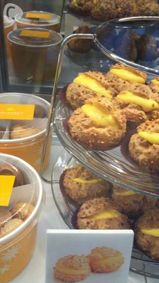 最高のシューソフト！六本木のシュークリーム店Creme De La Crème