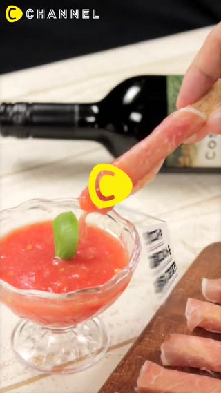 跟紅酒絕配！生火腿♡番茄配麵包